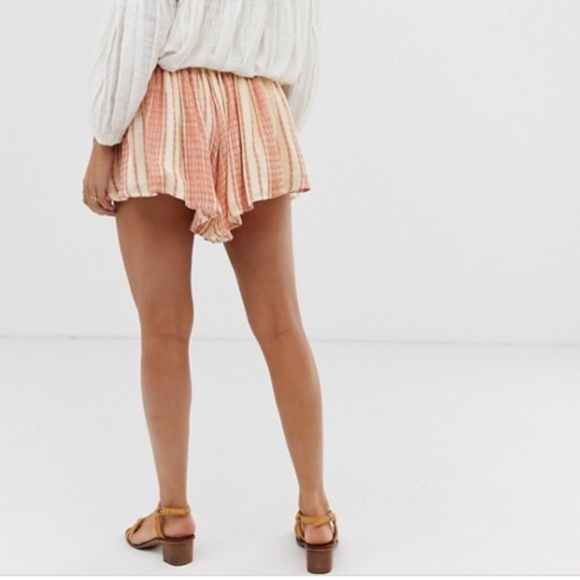Free People She Will Be Loved Shorts. L - Picture 3 of 8